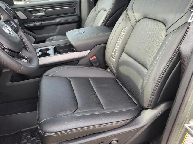 2026 Ram 1500 Rebel Crew Cab 4x4 5'7" Box