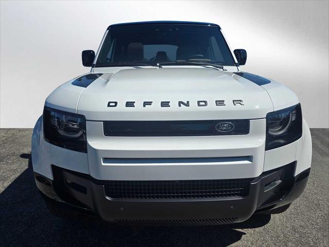 2026 Land Rover Defender P400 X-Dynamic SE