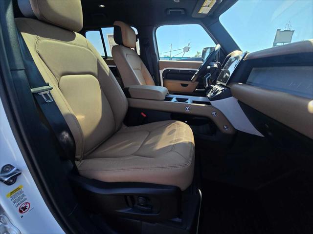 2026 Land Rover Defender P400 X-Dynamic SE