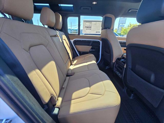 2026 Land Rover Defender P400 X-Dynamic SE