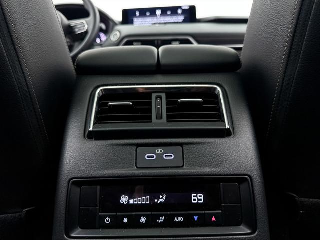 2025 Mazda CX-70 Premium Package