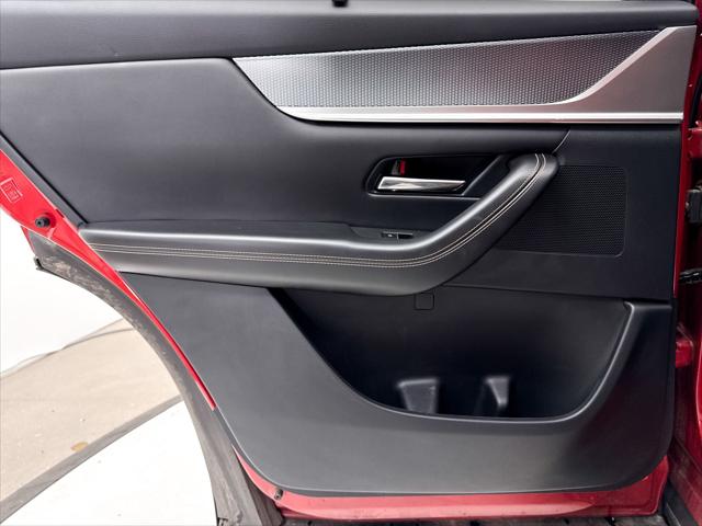2025 Mazda CX-70 Premium Package