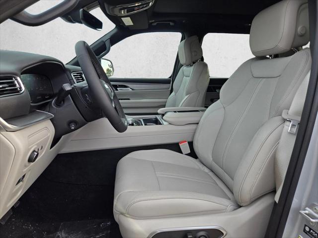 2026 Jeep Grand Wagoneer 4x2