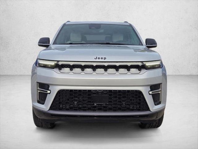 2026 Jeep Grand Wagoneer 4x2