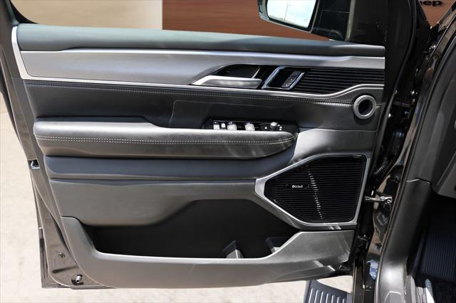 2026 Jeep Grand Wagoneer Limited Reserve 4x4