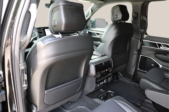 2026 Jeep Grand Wagoneer Limited Reserve 4x4