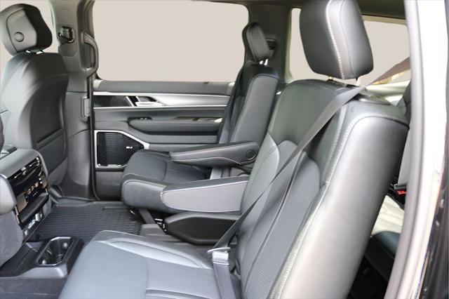 2026 Jeep Grand Wagoneer Limited Reserve 4x4