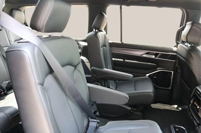 2026 Jeep Grand Wagoneer Limited Reserve 4x4