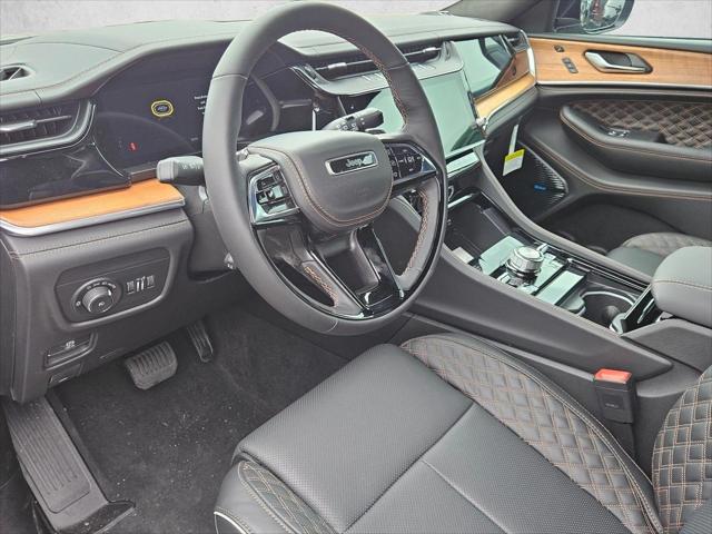 2026 Jeep Grand Cherokee GRAND CHEROKEE SUMMIT 4X4