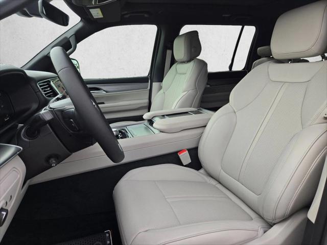 2026 Jeep Grand Wagoneer 4x2
