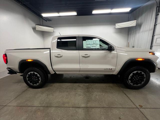 2026 GMC Canyon AT4, 4WD