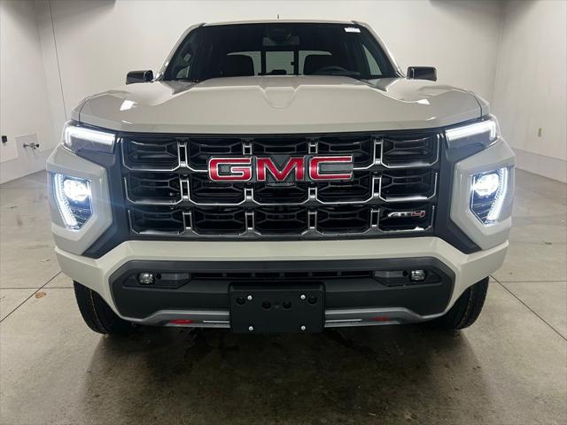 2026 GMC Canyon AT4, 4WD