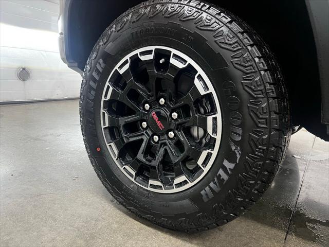 2026 GMC Canyon AT4, 4WD