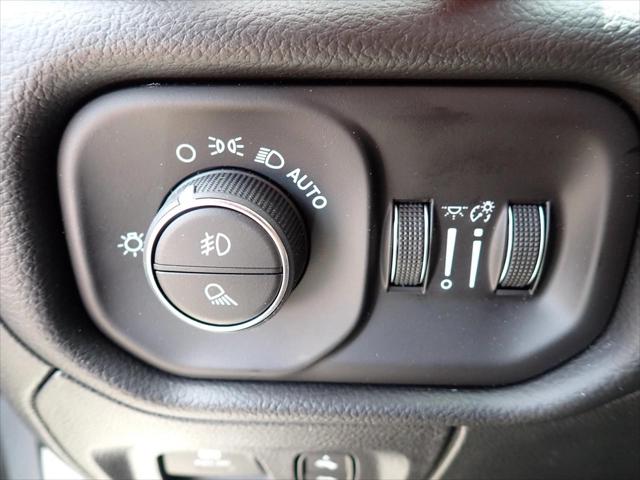 2026 Ram 1500 Rebel Crew Cab 4x4 57 Box