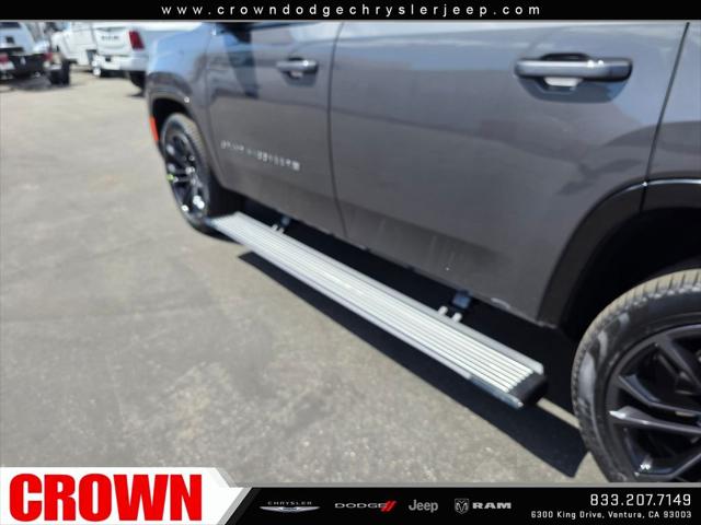 2026 Jeep Grand Wagoneer Summit Reserve 4x4
