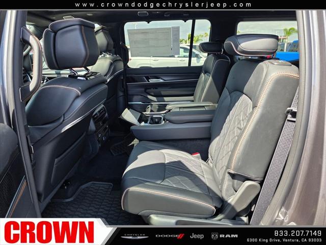 2026 Jeep Grand Wagoneer Summit Reserve 4x4