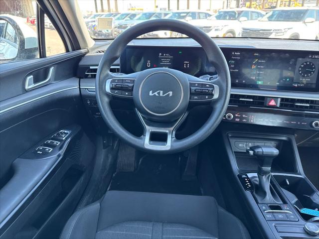 2025 Kia K5 LXS