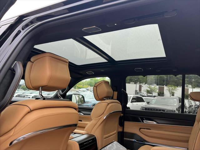 2026 Jeep Grand Wagoneer Summit Reserve 4x4