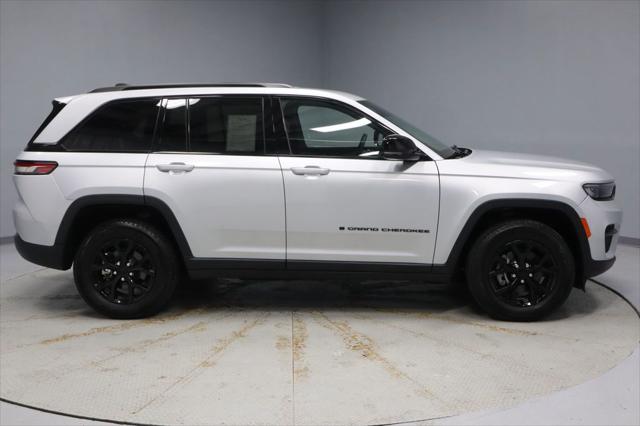 2024 Jeep Grand Cherokee Altitude 4x4