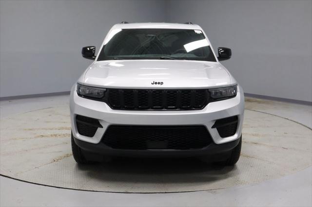 2024 Jeep Grand Cherokee Altitude 4x4