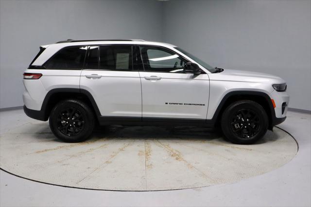 2024 Jeep Grand Cherokee Altitude 4x4