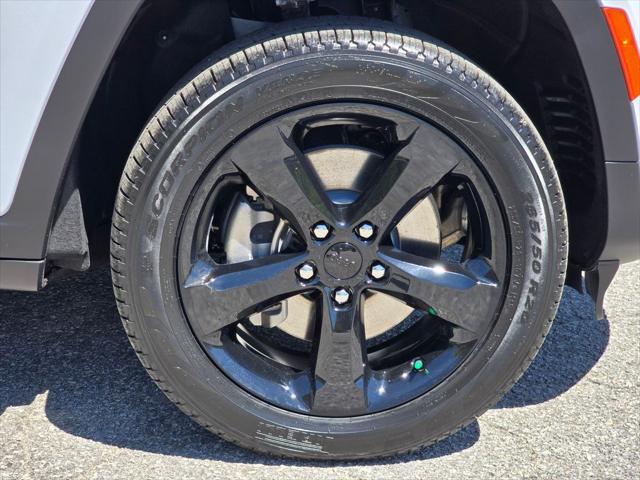 2026 Jeep Grand Cherokee L Limited 4x4