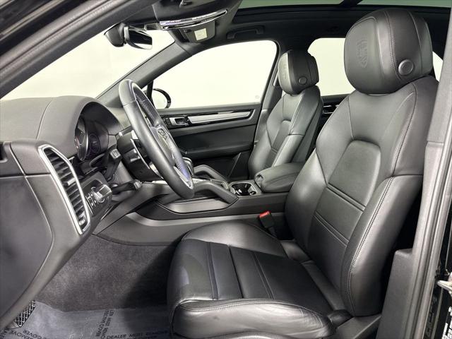 2023 Porsche Cayenne Platinum Edition
