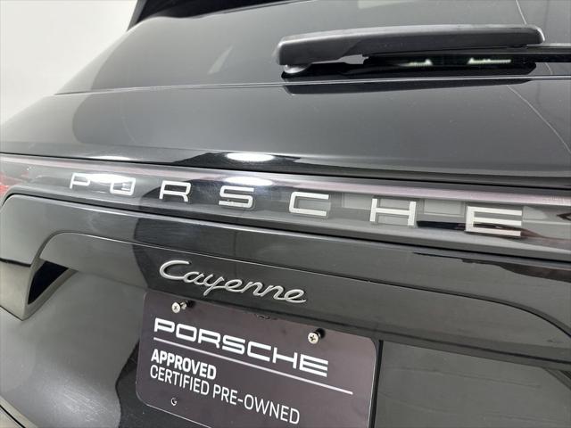 2023 Porsche Cayenne Platinum Edition