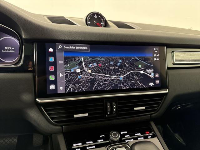2023 Porsche Cayenne Platinum Edition
