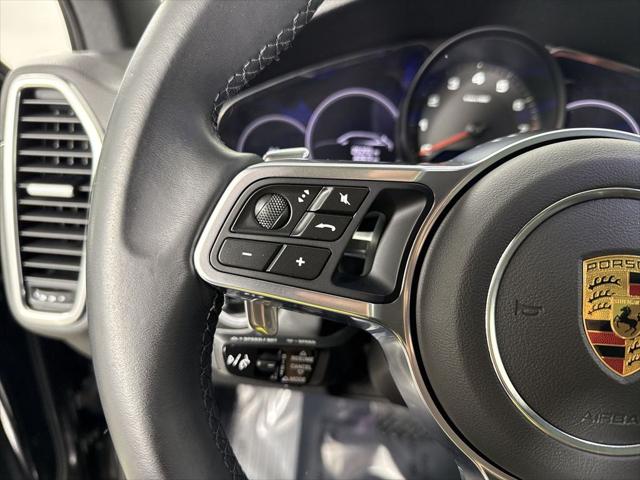 2023 Porsche Cayenne Platinum Edition