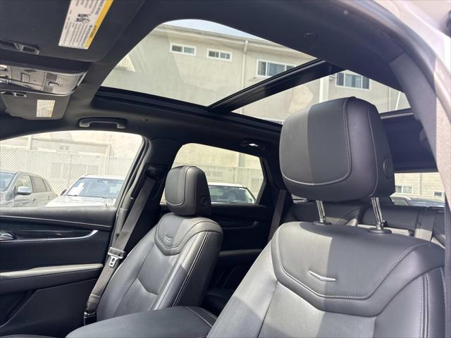 2021 Cadillac XT5 FWD Premium Luxury