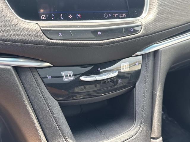 2021 Cadillac XT5 FWD Premium Luxury