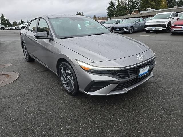 2025 Hyundai Elantra Hybrid SEL Sport
