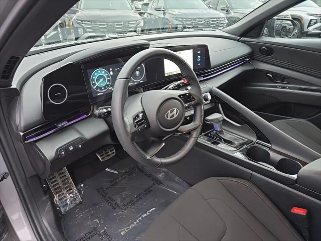 2025 Hyundai Elantra Hybrid SEL Sport