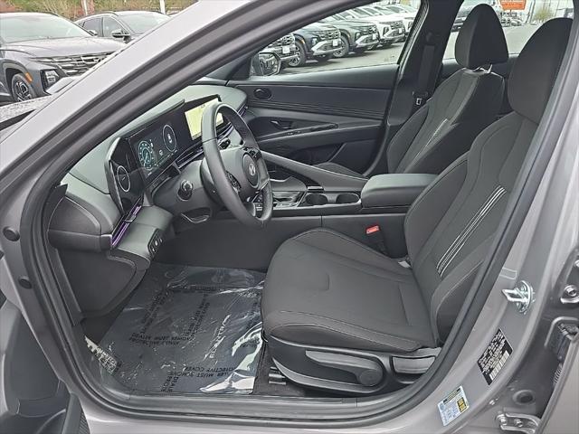 2025 Hyundai Elantra Hybrid SEL Sport