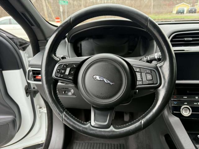 2017 Jaguar F-PACE 35t Prestige