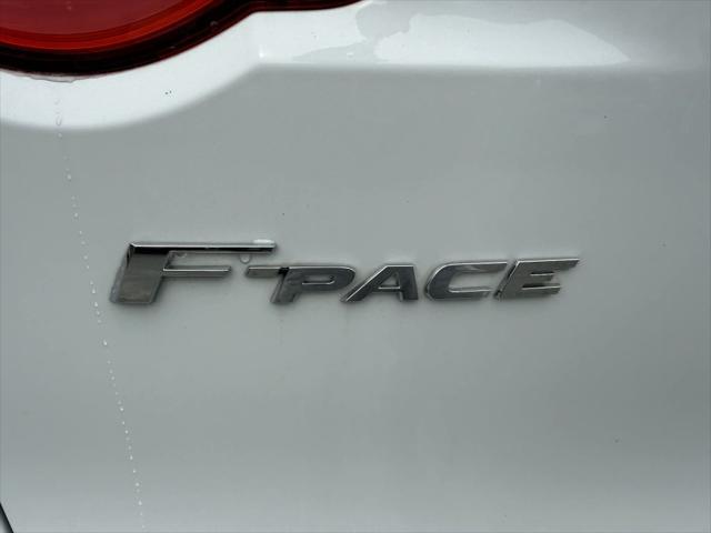 2017 Jaguar F-PACE 35t Prestige