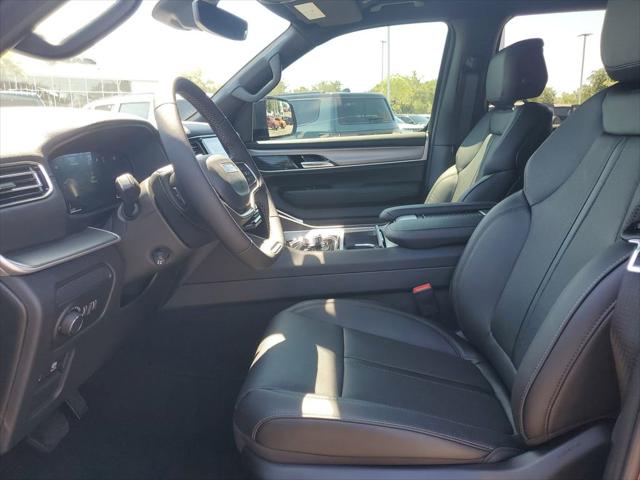 2026 Jeep Grand Wagoneer 4x2