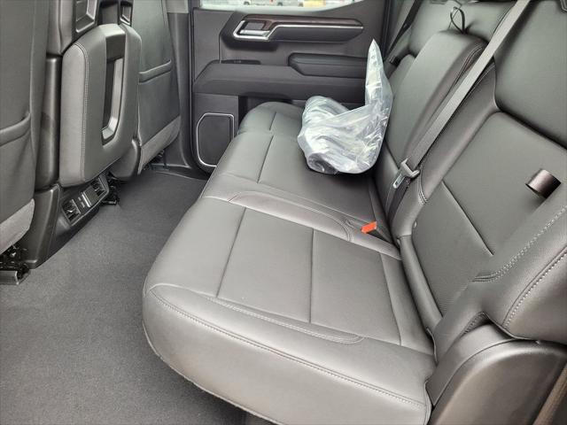2026 GMC Sierra 1500 Crew Cab, Short Bed, SLT, RWD
