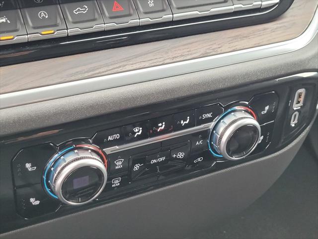 2026 GMC Sierra 1500 Crew Cab, Short Bed, SLT, RWD