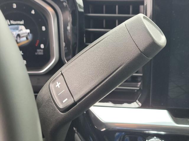 2026 GMC Sierra 1500 Crew Cab, Short Bed, SLT, RWD