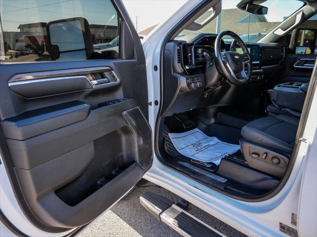 2024 Chevrolet Silverado 2500HD 4WD Crew Cab Standard Bed LT