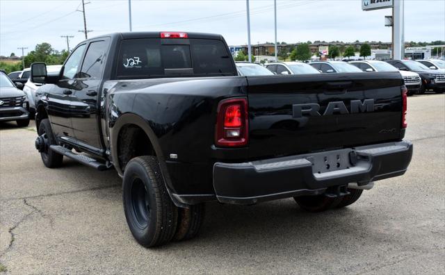 2026 Ram 3500 Tradesman Crew Cab 4x4 8' Box