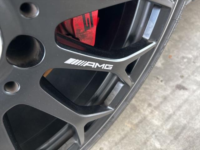 2024 Mercedes-Benz AMG C 63 S E Performance