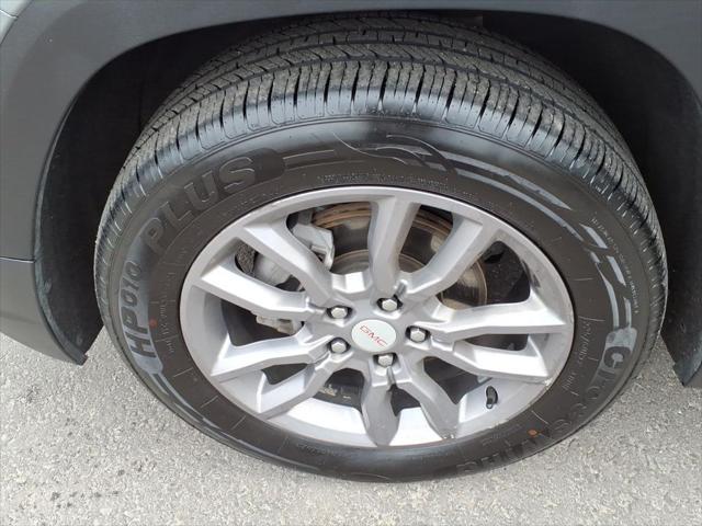 2024 GMC Terrain AWD SLT