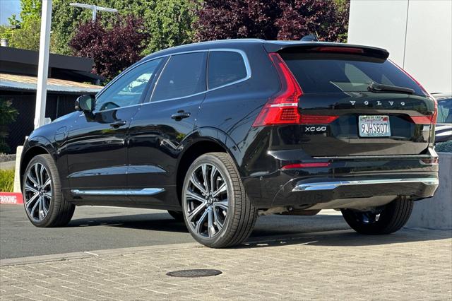 2023 Volvo XC60 Recharge T8 Ultimate Bright Theme