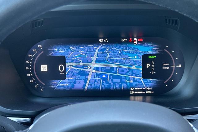 2023 Volvo XC60 Recharge T8 Ultimate Bright Theme