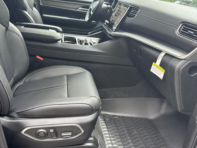 2026 Jeep Grand Wagoneer Upland 4x4