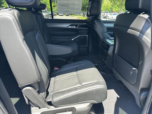 2026 Jeep Grand Wagoneer Upland 4x4
