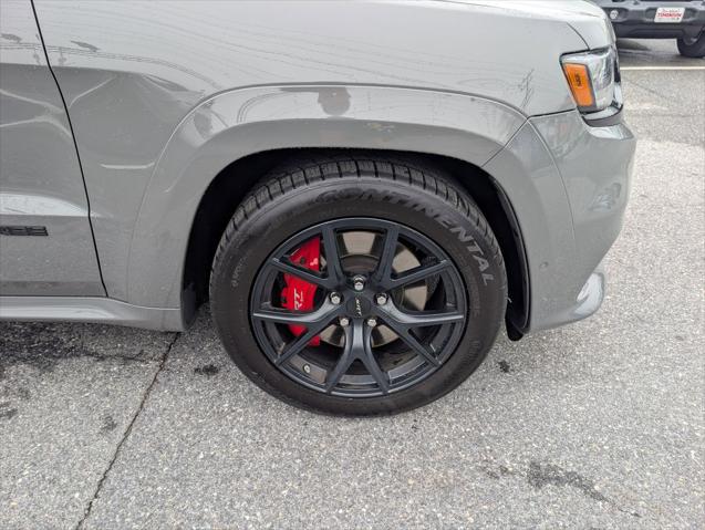 2021 Jeep Grand Cherokee SRT 4x4 2021 Jeep Grand Cherokee SRT 4x4
